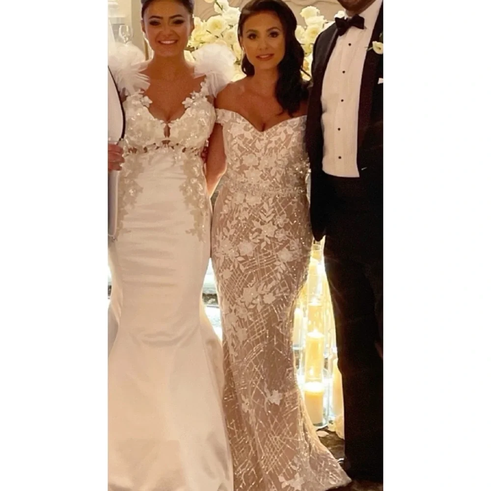 Porta and Scarlett Gown - Picture 6 of 6